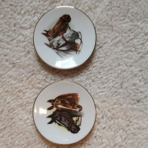 Decorative horse plates